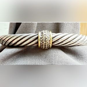David Yurman Estate Cable Collection Bracelet Hallmark 925/750 with Diamonds.